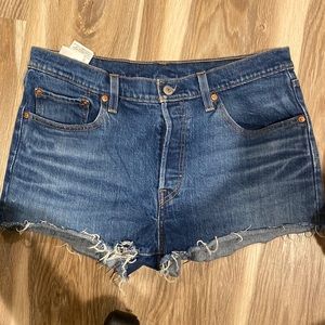 Levi shorts